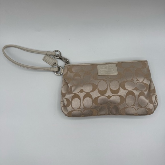 Coach Beige Signature Wristlet | Very Good Condition - Picture 5 of 11